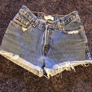 Levi shorts